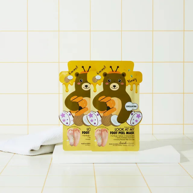 LOOK AT ME Look At My Foot Peel Mask (Bear) šveičiamoji pėdų kaukė